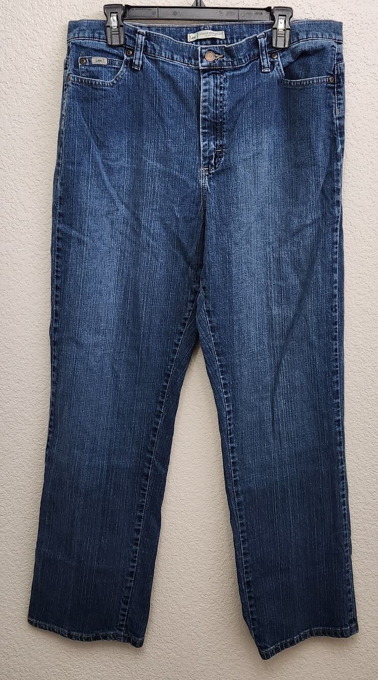Lee Blue Relaxed Straight Leg 5 Pocket Jeans 16 Long Lightweight Soft Flat Front